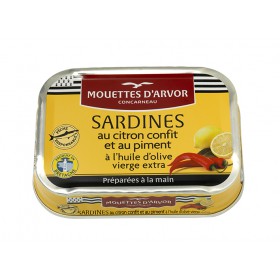 Sardines au citron confit et au piment à l'huile d'olive vierge extra
